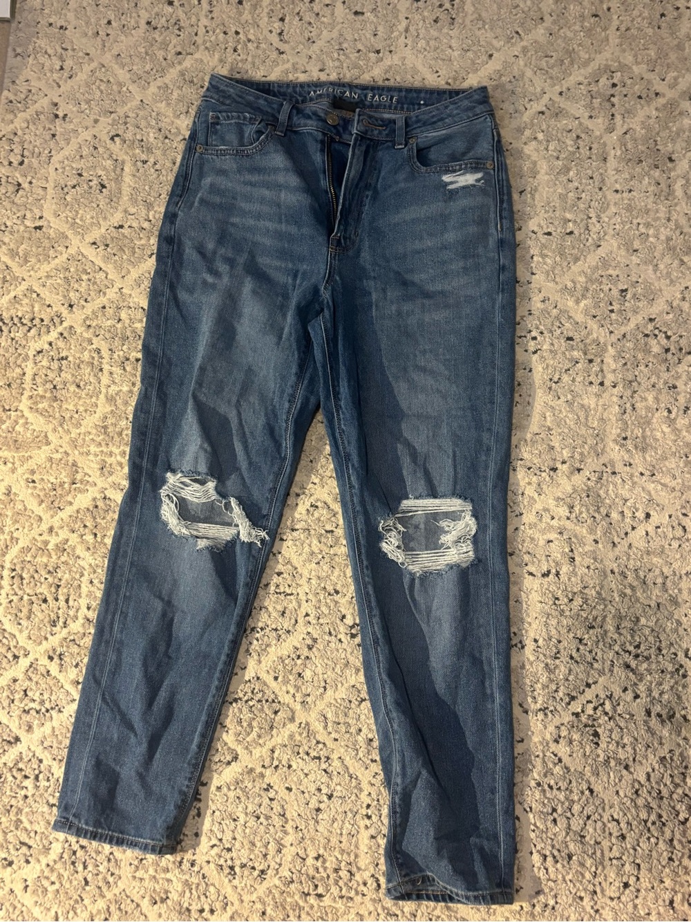 American Eagle Outfitters Women’s Distressed Blue Denim Jeans - Mom Jeans